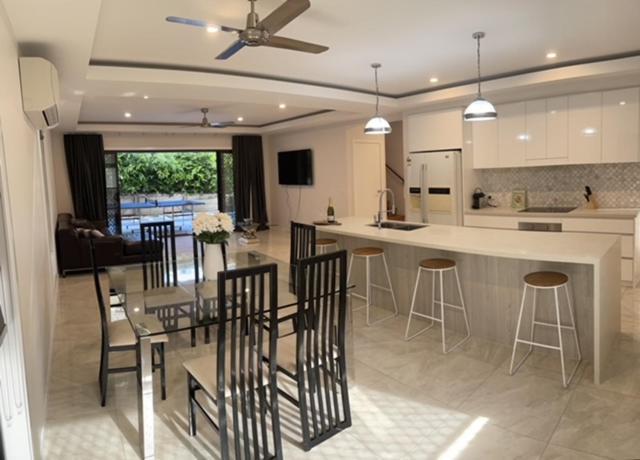 Chirn Park Guest house *